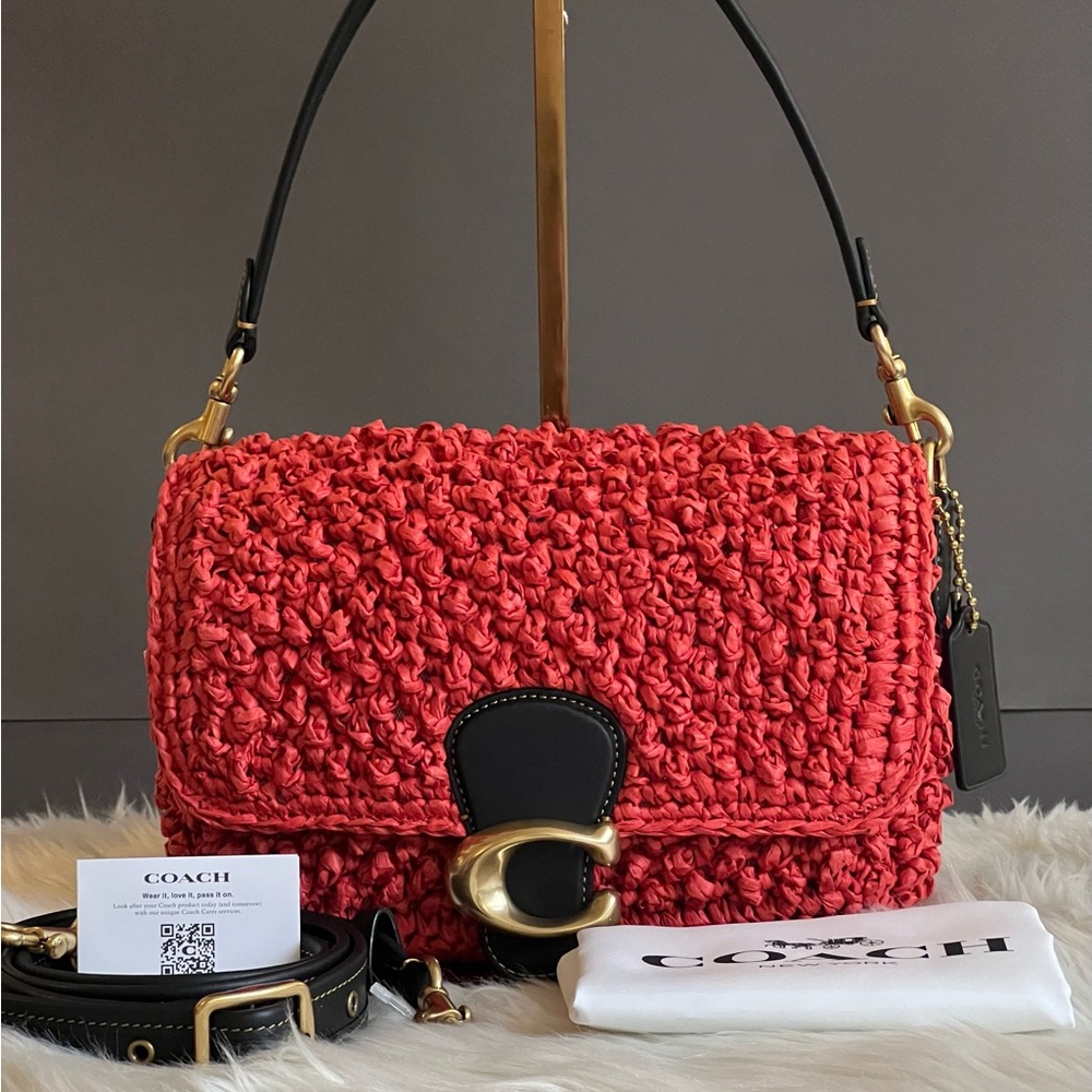 CA032 - Coach Soft Tabby Shoulder Bag